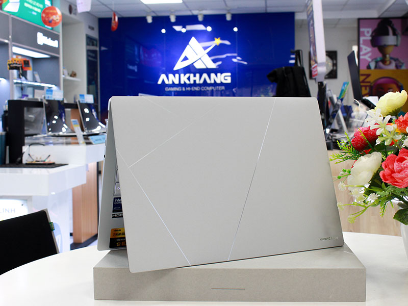 ASUS Zenbook S 14 UX5406 hoàn thiện với vật liệu cứng hơn so với nhôm tráng phủ hoặc anodized thông thường